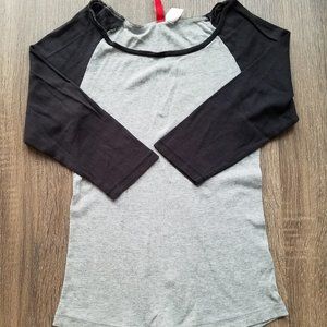 H&M 3/4 sleeve gray +black baseball shirt Size 4/S